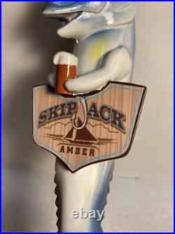 ANHEUSER BUSCH SKIPJACK AMBER BEER DRINKING FISH draft beer tap handle. FLORIDA