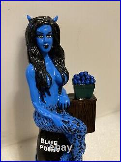 BLUE POINT BREWING BLUEBERRY FEMALE CENTAUR draft keg beer tap handle. NEW YORK