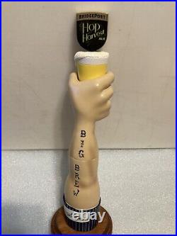 BRIDGEPORT BREWING BIG BREW HOP HARVEST ALE draft beer tap handle. OREGON Closed BRIDGEPORT BREWING BIG BREW HOP HARVEST ALE draft beer tap handle. OREGON Closed