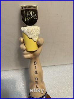 BRIDGEPORT BREWING BIG BREW HOP HARVEST ALE draft beer tap handle. OREGON Closed BRIDGEPORT BREWING BIG BREW HOP HARVEST ALE draft beer tap handle. OREGON Closed