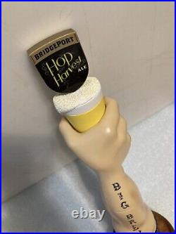 BRIDGEPORT BREWING BIG BREW HOP HARVEST ALE draft beer tap handle. OREGON Closed BRIDGEPORT BREWING BIG BREW HOP HARVEST ALE draft beer tap handle. OREGON Closed