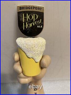 BRIDGEPORT BREWING BIG BREW HOP HARVEST ALE draft beer tap handle. OREGON Closed BRIDGEPORT BREWING BIG BREW HOP HARVEST ALE draft beer tap handle. OREGON Closed