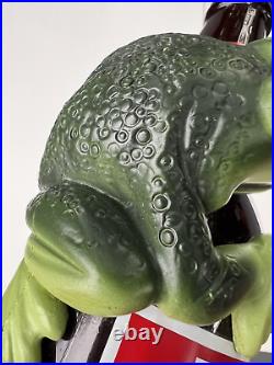 BUDWEISER BULLFROG on a BEER BOTTLE Tap Handle Frog ST. LOUIS, MISSOURI 1995 VTG