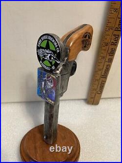 DARK HORSE BREWING 6-SHOOTER REVOLVER PEACEMAKER draft beer tap handle. MICHIGAN DARK HORSE BREWING 6-SHOOTER REVOLVER PEACEMAKER draft beer tap handle. MICHIGAN