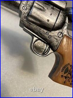 DARK HORSE BREWING 6-SHOOTER REVOLVER PEACEMAKER draft beer tap handle. MICHIGAN DARK HORSE BREWING 6-SHOOTER REVOLVER PEACEMAKER draft beer tap handle. MICHIGAN