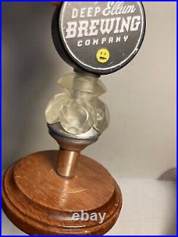 DEEP ELLUM BREWING DALLAS BLONDE draft beer tap handle. TEXAS. Now Closed DEEP ELLUM BREWING DALLAS BLONDE draft beer tap handle. TEXAS. Now Closed