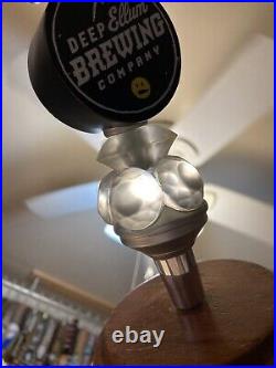 DEEP ELLUM BREWING DALLAS BLONDE draft beer tap handle. TEXAS. Now Closed DEEP ELLUM BREWING DALLAS BLONDE draft beer tap handle. TEXAS. Now Closed