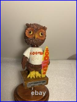 DELUXE HOOTERS OWL 20TH ANNIVERSARY BOBBLEHEAD Draft beer tap handle. FLORIDA