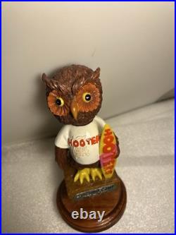 DELUXE HOOTERS OWL 20TH ANNIVERSARY BOBBLEHEAD Draft beer tap handle. FLORIDA