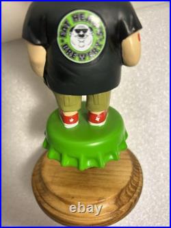 FAT HEAD BREWING FAT HEAD WITH A BEER ON A BOTTLECAP draft beer tap handle. OHIO