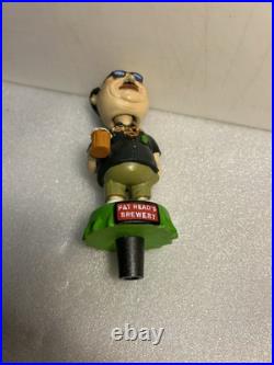 FAT HEAD BREWING FAT HEAD WITH A BEER ON A BOTTLECAP draft beer tap handle. OHIO