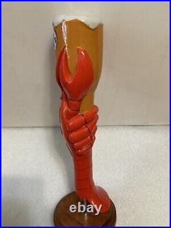 GRITTYS IPA FRESH MAINE LOBSTER DRINKING A BEER draft beer tap handle. MAINE