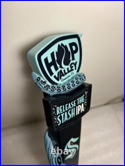 HOP VALLEY BREWING SEATTLE KRAKEN RELEASE THE STASH beer tap handle CALIFORNIA