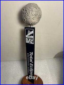 MAUMEE BAY BREWING TOTAL ECLIPSE BREAKFAST STOUT LUNAR draft tap handle. OHIO