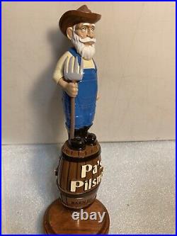NE-HF BACKYARD BARN BREW PA'S PILSNER Draft beer tap handle. CONNECTICUT