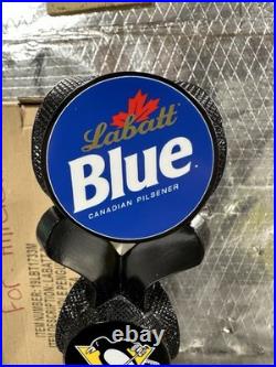 New In Box Labatt Blue Pittsburgh Penguins NHL Hockey Sticks Beer Tap Handle