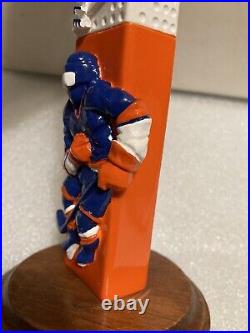 OYSTER BAY BARN ROCKER HOCKEY STICK & PLAYER draft beer tap handle. NEW YORK