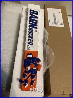 OYSTER BAY BARN ROCKER HOCKEY STICK & PLAYER draft beer tap handle. NEW YORK