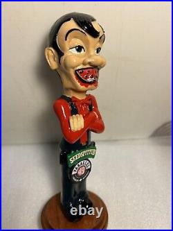 PARALLEL 49 SEED SPITTER WITBIER CHAMPION SPITTER beer tap handle. CANADA