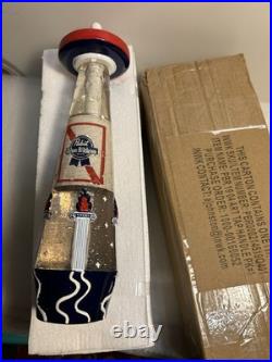 PBR PABST BLUE RIBBON ART UFO BEER EXTRACTION draft beer tap handle. WISCONSIN