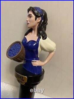 PEARL STREET ST. PEARLIE GIRL draft beer tap handle. BUFFALO, NEW YORK PEARL STREET ST. PEARLIE GIRL draft beer tap handle. BUFFALO, NEW YORK