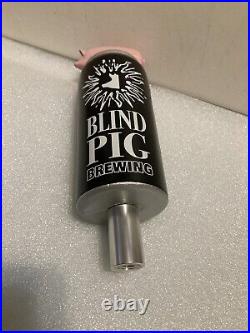 RARE BLIND PIG BREWING BLIND PIG ON A BEER CAN draft beer tap handle. ILLINOIS