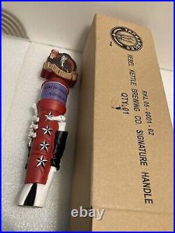 REBEL KETTLE WORKING GLASS HERO BLONDE ALE beer tap handle. ARKANSAS. Closed REBEL KETTLE WORKING GLASS HERO BLONDE ALE beer tap handle. ARKANSAS. Closed
