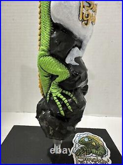 Rare Yellow Smokin' Iguana Figural Beer Tap Handle 9 Nashua NH New In Box NIB Rare Yellow Smokin' Iguana Figural Beer Tap Handle 9 Nashua NH New In Box NIB