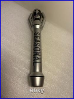 TIN WHISKERS SEASONAL TIN WHISKERS ROBOT draft beer tap handle. MINNESOTA