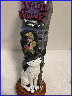 WILD WOLF BREWING COMPANY BLONDE HUNNY ALE draft beer tap handle. VIRGINIA